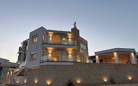 Elia Luxury Residence